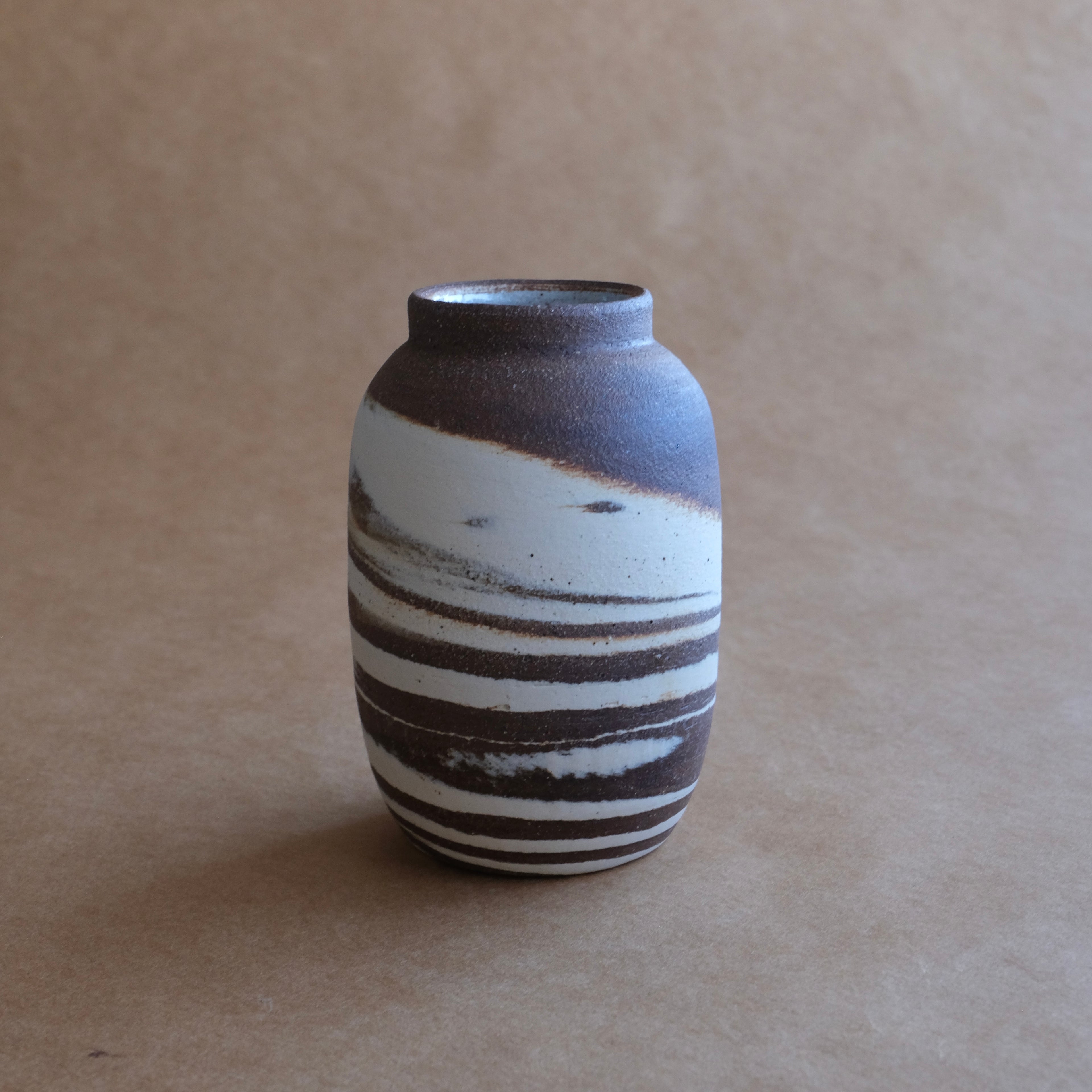 Short Vase — Contrast Marble