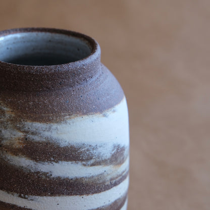 Short Vase — Contrast Marble