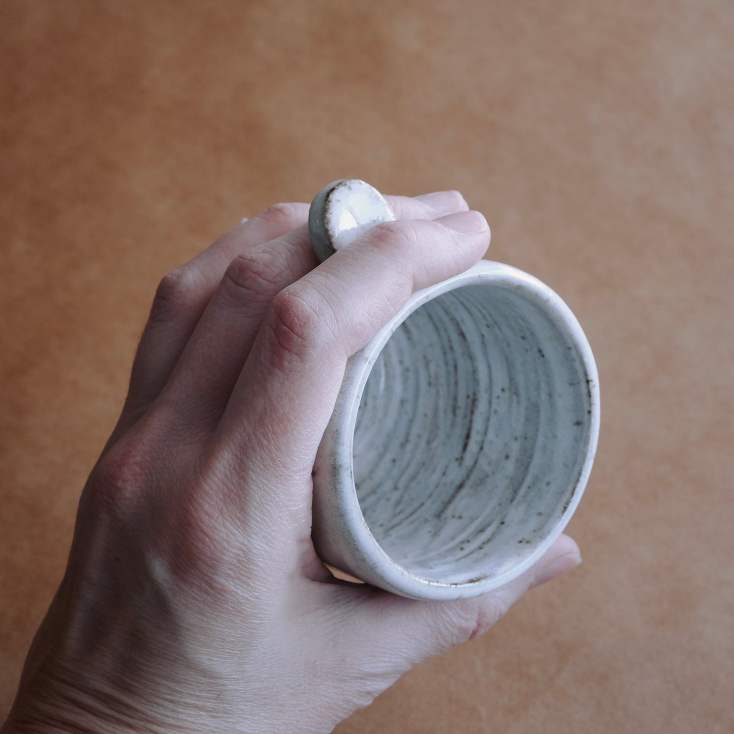 Cup with Finger Rest — Contrast Marble