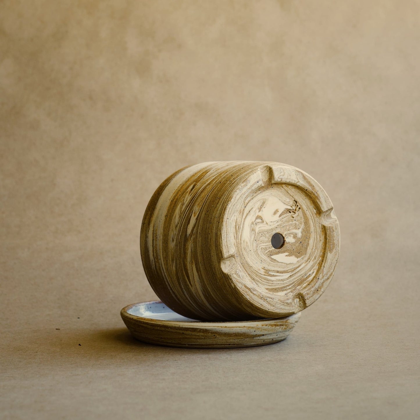 Planter with Drip Tray — Jupiter